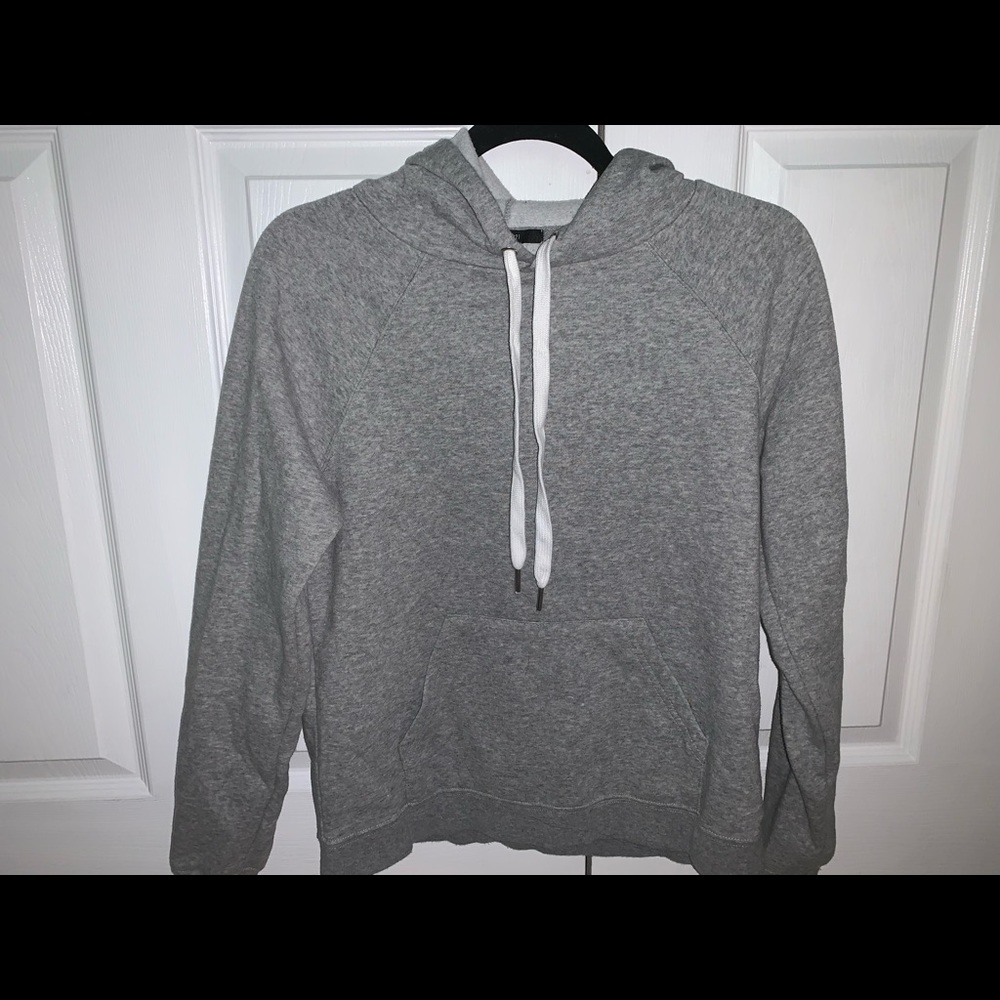 heather gray warm comfy sweatshirt!